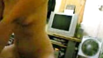 Cumshot no rabo e na boca de um Emo bonito na frente da webcam melhor anal brasileiro
