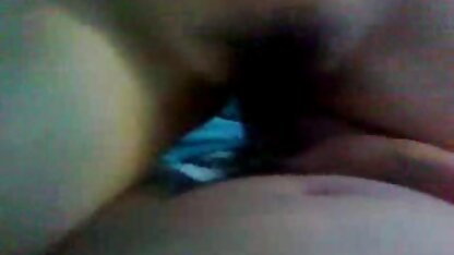 Melody Foxx deepthroats big black tube vídeo de pornô caseiro brasileiro